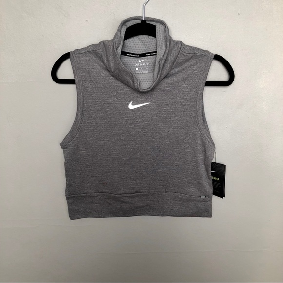 Nike Tops - Nike Therma Sphere Element Vest Cropped Sleeveless